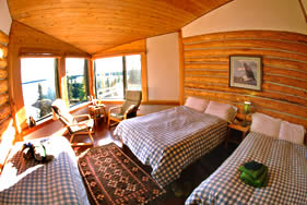 (C) Blachford Lake Lodge